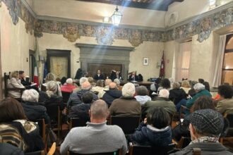 Un'assemblea a Pescia