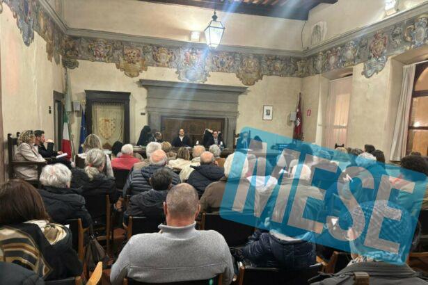 Un'assemblea a Pescia